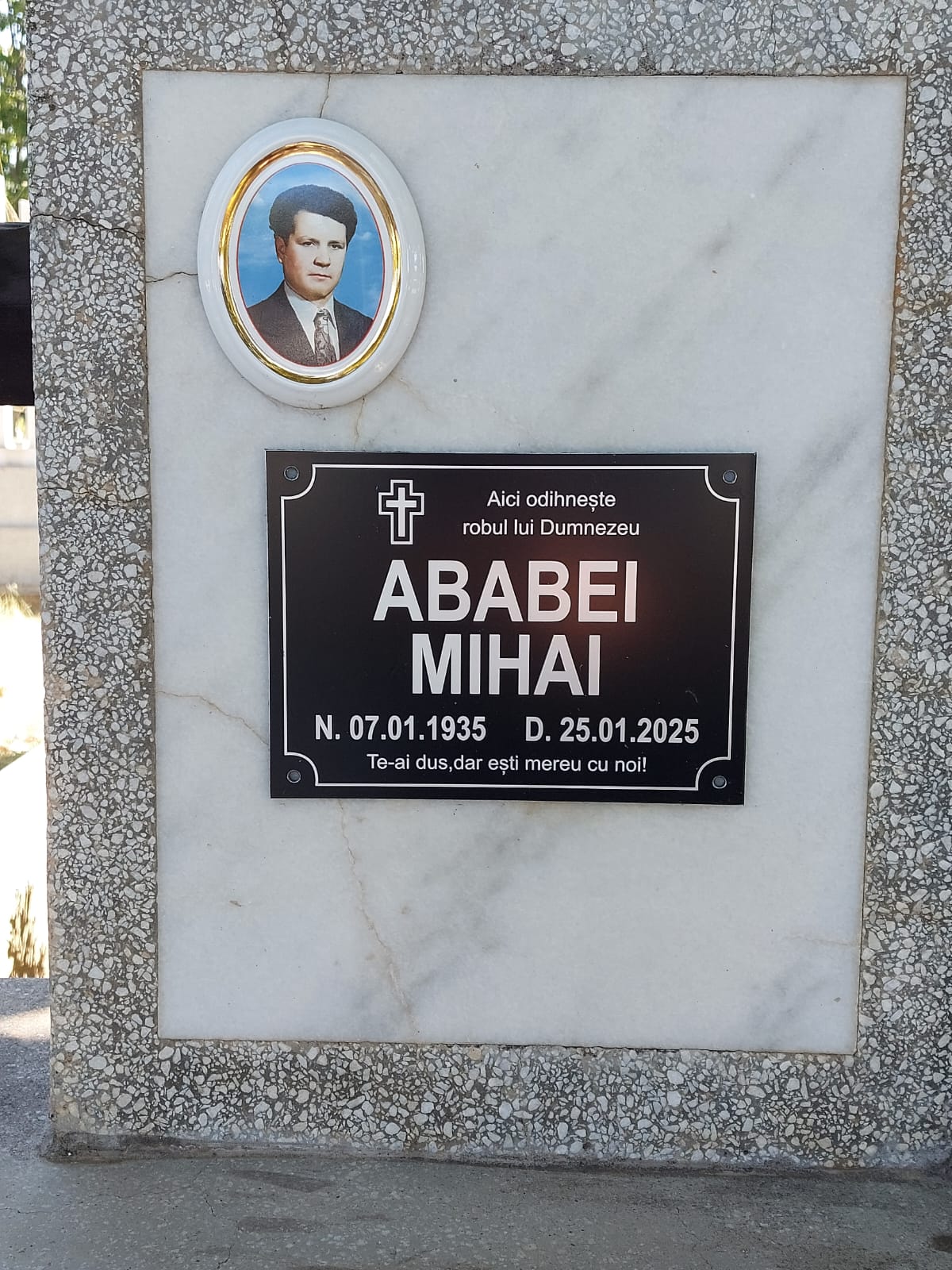 Galerie placă funerară